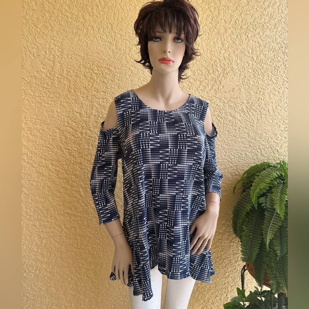 Alfani designs navy blue & white print top